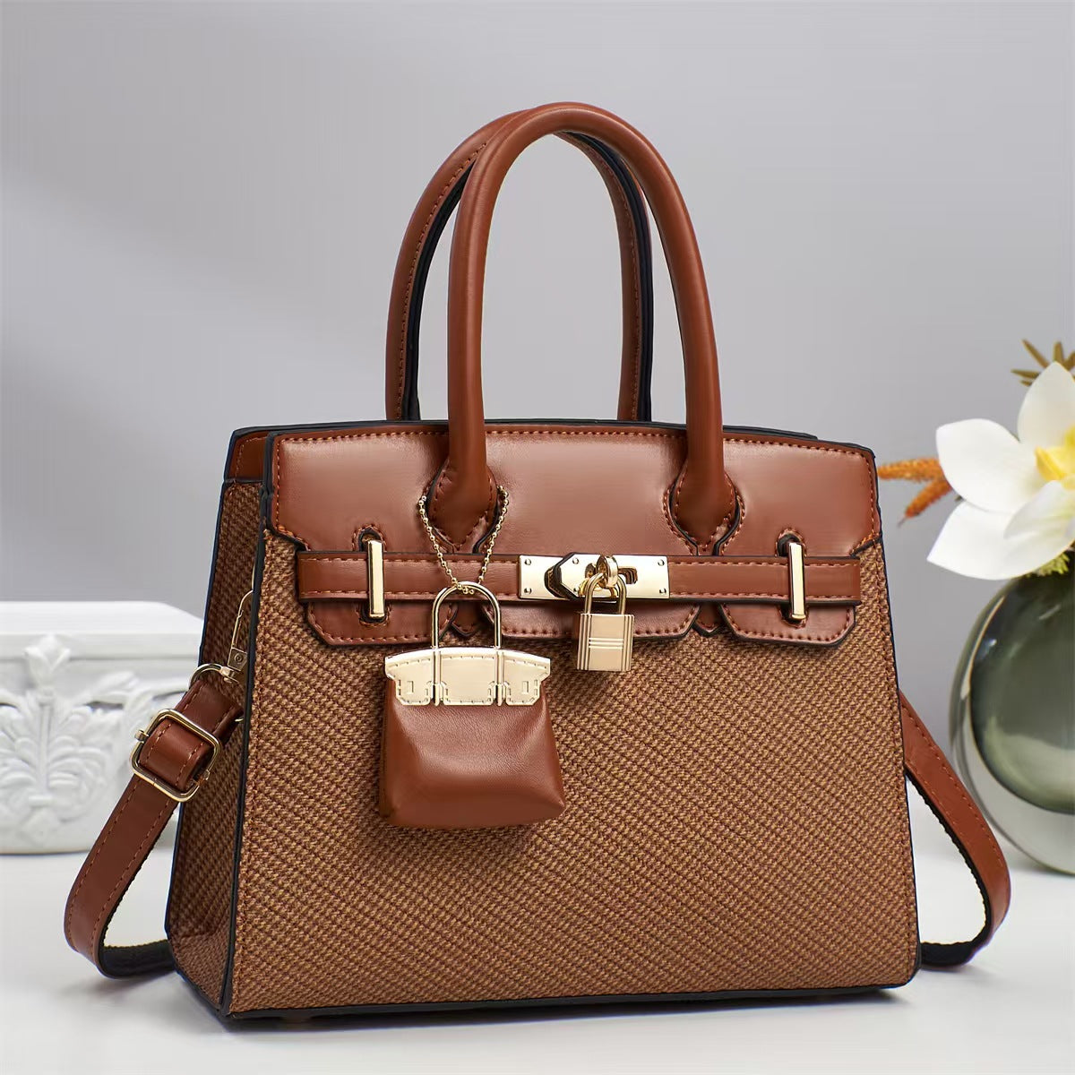 Solid Color Commuting Crossbody Handbag