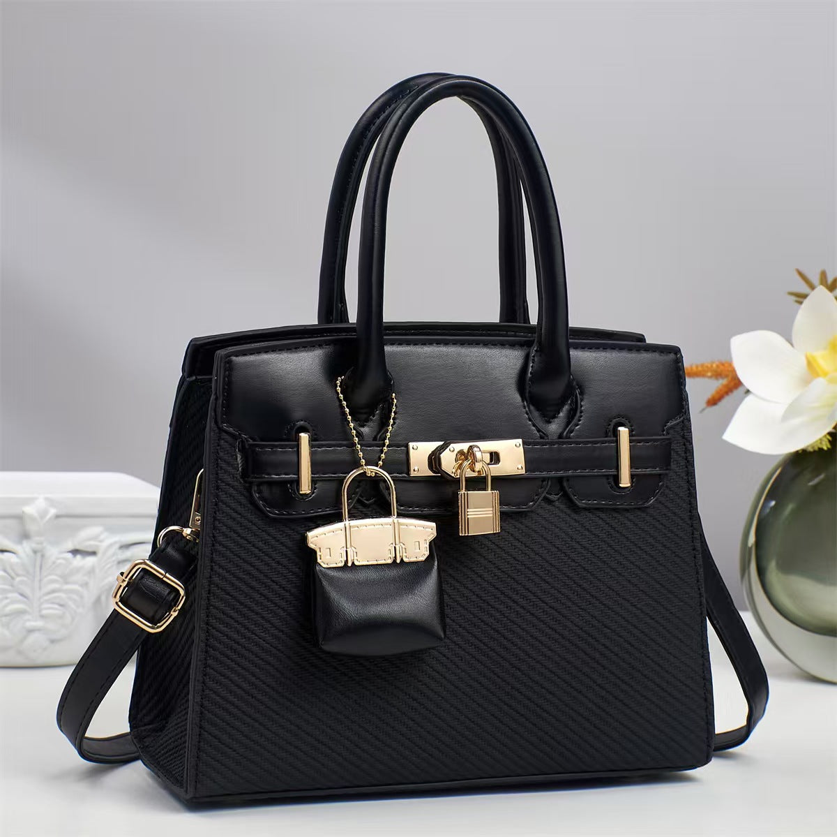 Solid Color Commuting Crossbody Handbag