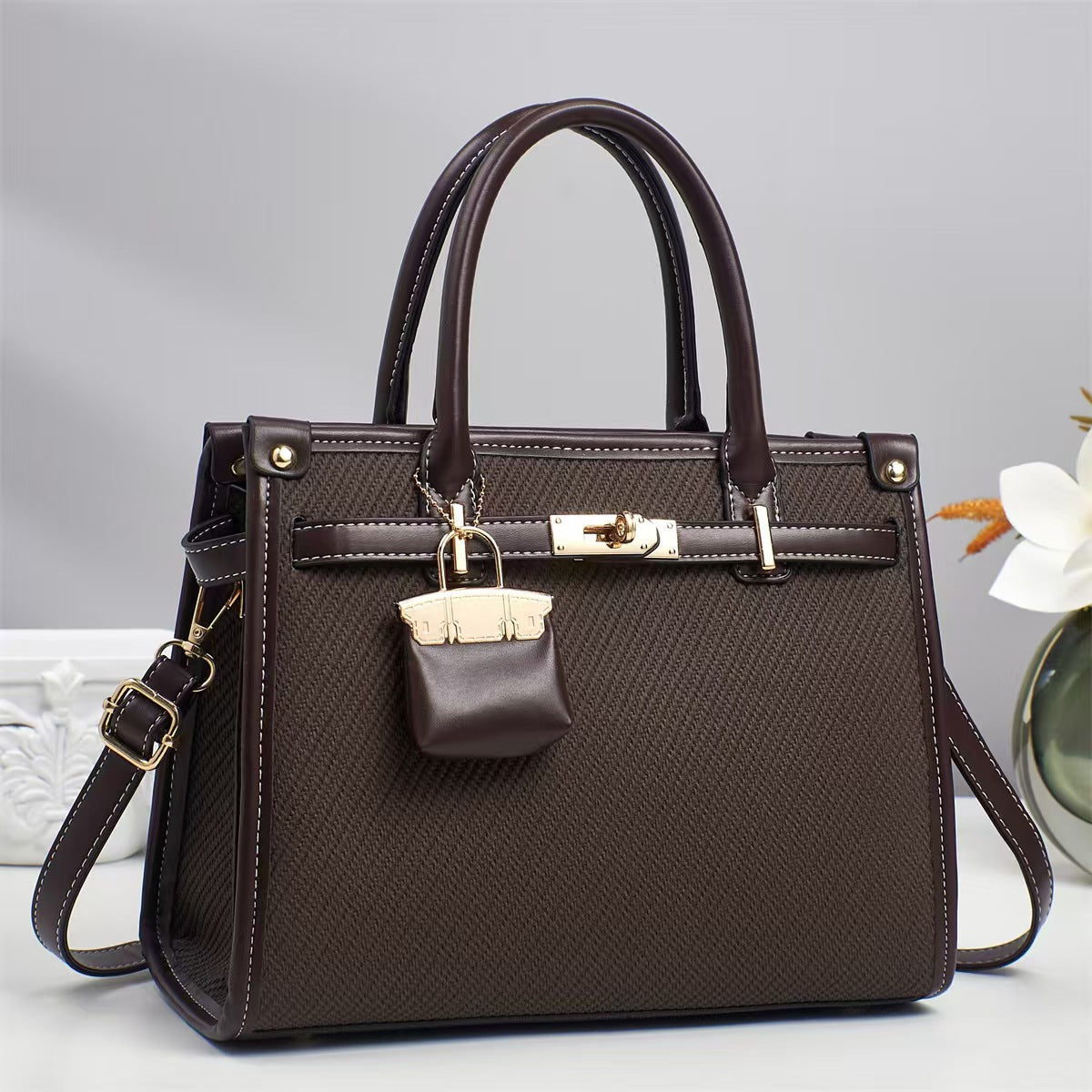 Solid Color Lychee Pattern Versatile Shoulder Bag